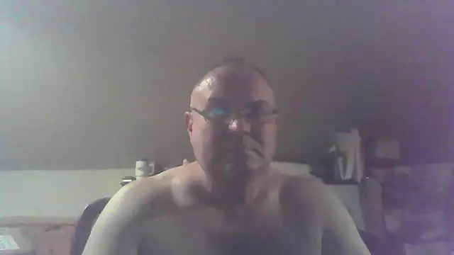 Snapshot of mkestr69 chatting on September 19, 2025, 12:58 am mkestr69 online show from September 19, 2025, 12:58 am