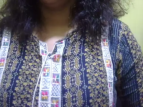 Snapshot of Your_cutiepie_ chatting on February 19, 2026, 4:59 pm Your cutiepie online show from February 19, 2026, 4:59 pm