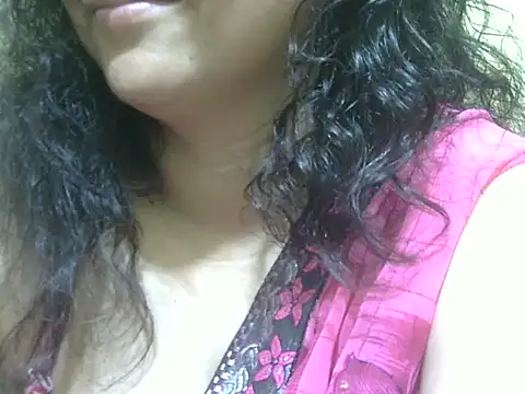 Snapshot of Your_cutiepie_ chatting on February 20, 2026, 6:10 pm Your cutiepie online show from February 20, 2026, 6:10 pm