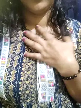 Snapshot of Your_cutiepie_ chatting on December 21, 2025, 5:36 pm Your cutiepie online show from December 21, 2025, 5:36 pm