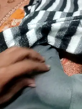 Yashkumar 0697 online show from February 20, 2025, 7:30 pm