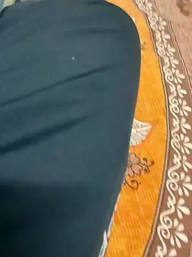 Yashkumar 0697 online show from February 24, 2025, 9:09 pm