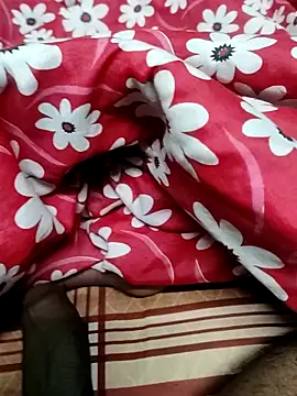 Snapshot of Yashkumar_0697 chatting on February 1, 2026, 6:39 pm Yashkumar 0697 online show from February 1, 2026, 6:39 pm