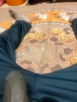 Yashkumar 0697 online show from February 22, 2025, 10:09 pm