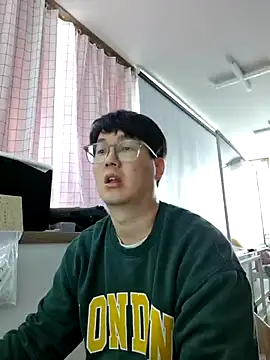 Snapshot of 1ight1785 chatting on February 25, 2025, 2:03 am 1ight1785 online show from February 25, 2025, 2:03 am