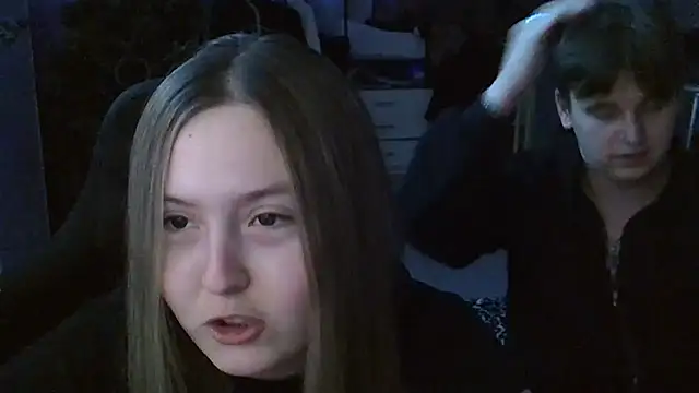 Eloise Celine online show from February 17, 2025, 3:22 pm