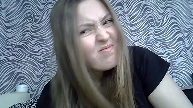 Eloise Celine online show from February 14, 2025, 11:42 am