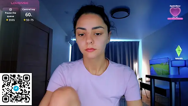 Snapshot of EmiliaZen chatting on September 10, 2025, 1:10 pm EmiliaZen online show from September 10, 2025, 1:10 pm