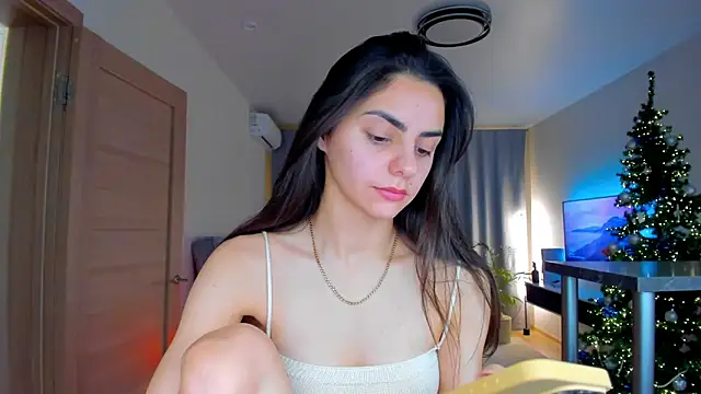 EmiliaZen online show from December 20, 2025, 3:48 pm