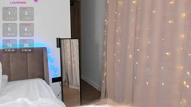 Snapshot of CrystaIMaiden chatting on March 9, 2025, 4:44 pm CrystaIMaiden online show from March 9, 2025, 4:44 pm