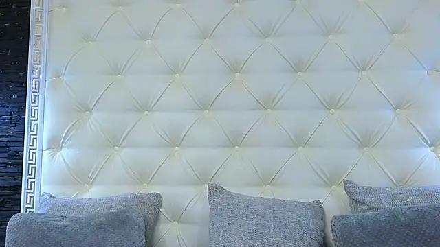 Snapshot of EliteDomina chatting on July 23, 2026, 12:24 pm EliteDomina online show from July 23, 2026, 12:24 pm