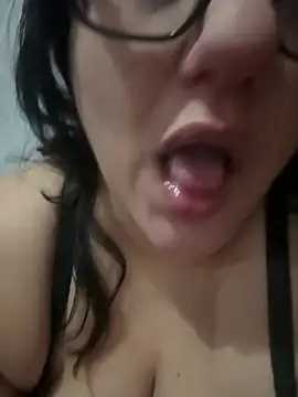 daianaspencer online show from February 24, 2026, 8:04 am