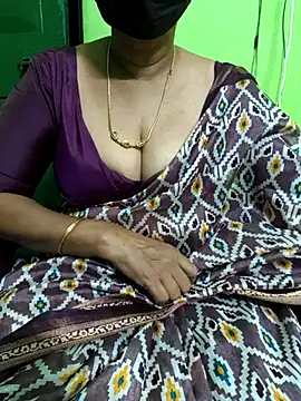 Snapshot of niiveditha chatting on March 20, 2025, 12:30 am niiveditha online show from March 20, 2025, 12:30 am