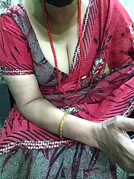 Snapshot of niiveditha chatting on October 30, 2025, 3:31 pm niiveditha online show from October 30, 2025, 3:31 pm