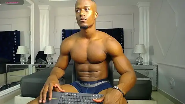 LiamRivers  online show from December 17, 2025, 7:41 pm