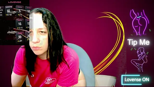 FetishLady89 online show from November 3, 2025, 6:33 pm