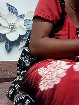 Snapshot of Hot-anjale chatting on October 28, 2025, 12:37 pm Hot-anjale online show from October 28, 2025, 12:37 pm