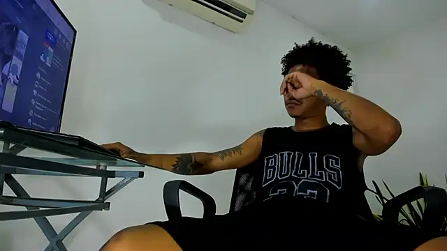 Snapshot of blackdirty420 chatting on March 15, 2025, 3:37 pm blackdirty420 online show from March 15, 2025, 3:37 pm