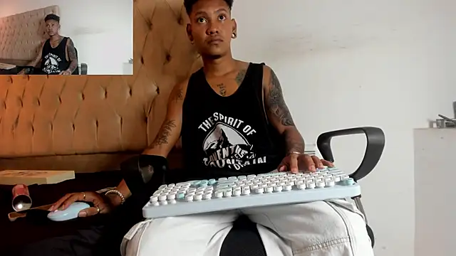 Snapshot of blackdirty420 chatting on September 15, 2025, 9:15 pm blackdirty420 online show from September 15, 2025, 9:15 pm