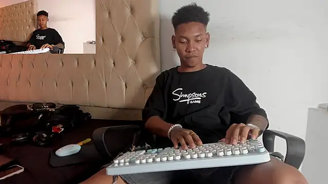 Snapshot of blackdirty420 chatting on September 14, 2025, 9:37 pm blackdirty420 online show from September 14, 2025, 9:37 pm