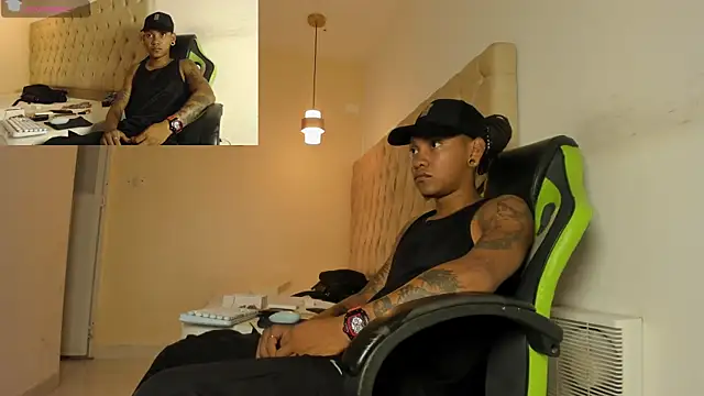 Snapshot of blackdirty420 chatting on September 11, 2025, 7:36 pm blackdirty420 online show from September 11, 2025, 7:36 pm