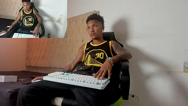 Snapshot of blackdirty420 chatting on September 19, 2025, 8:13 pm blackdirty420 online show from September 19, 2025, 8:13 pm