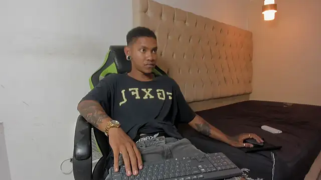 Snapshot of blackdirty420 chatting on November 5, 2025, 7:50 pm blackdirty420 online show from November 5, 2025, 7:50 pm