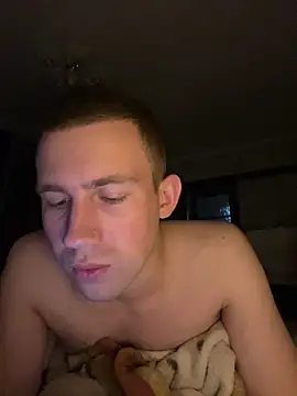 Snapshot of Dimyanmodel chatting on February 13, 2025, 6:15 pm Dimyanmodel online show from February 13, 2025, 6:15 pm