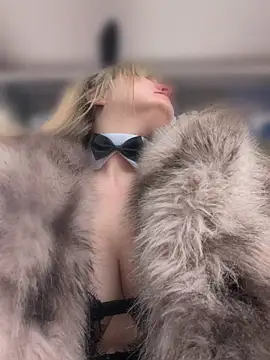 Sexybiene969 online show from March 31, 2026, 3:14 pm