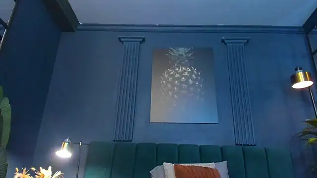 Snapshot of scarlet_edwars chatting on December 15, 2025, 7:09 pm scarlet edwars online show from December 15, 2025, 7:09 pm