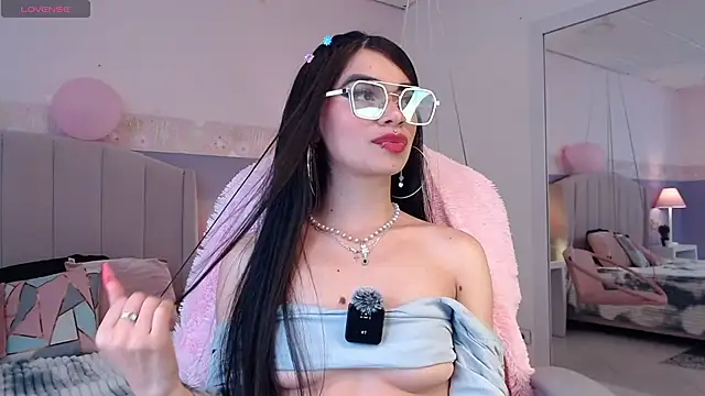 Snapshot of Emerald_gh chatting on February 20, 2026, 3:58 am Emerald gh online show from February 20, 2026, 3:58 am