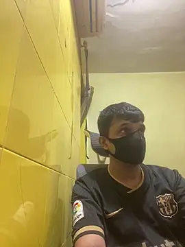 Snapshot of crazyfreaking chatting on April 3, 2026, 9:43 pm crazyfreaking online show from April 3, 2026, 9:43 pm