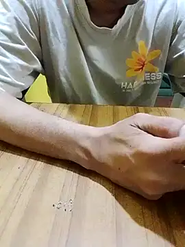 Snapshot of crazyfreaking chatting on November 19, 2025, 9:37 pm crazyfreaking online show from November 19, 2025, 9:37 pm