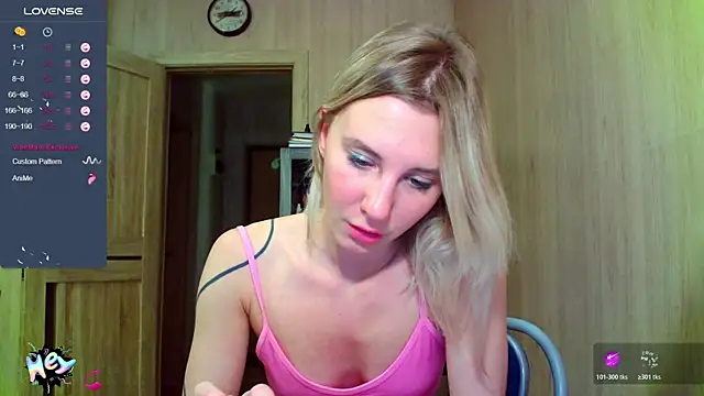 Snapshot of Caramel_piegirl chatting on November 22, 2025, 7:57 pm Caramel piegirl online show from November 22, 2025, 7:57 pm