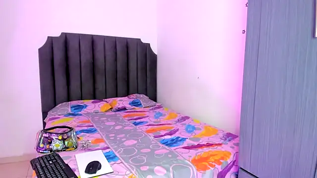 moree Queen online show from December 3, 2025, 7:46 pm