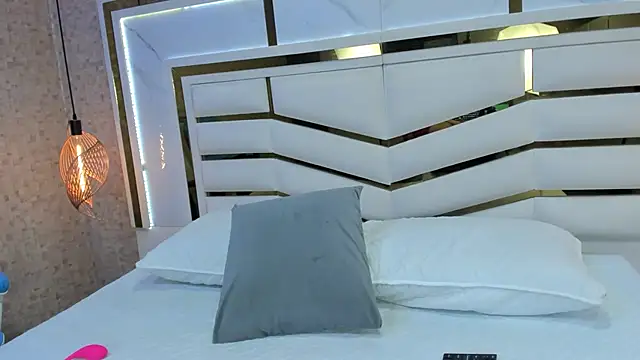 lissa palmer online show from March 2, 2025, 11:52 am