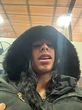 Snapshot of melissa_becraft chatting on December 22, 2025, 6:08 pm melissa becraft online show from December 22, 2025, 6:08 pm