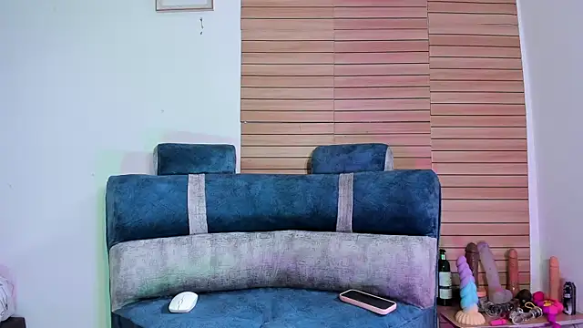 Snapshot of Abbiee_8 chatting on November 5, 2025, 3:59 pm Abbiee 8 online show from November 5, 2025, 3:59 pm