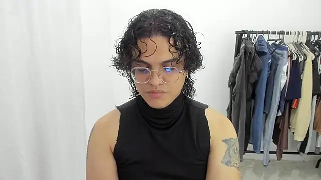 Diane blossom online show from April 7, 2026, 11:50 pm