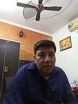 innocentboy1987 online show from November 7, 2025, 8:08 am