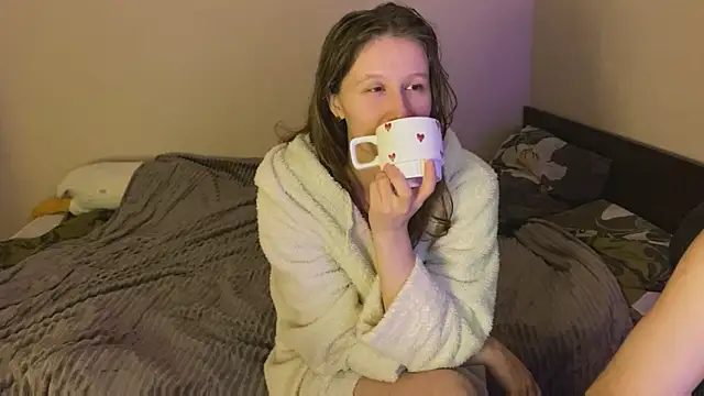 Sabrinaanddaniel online show from November 28, 2025, 6:41 pm