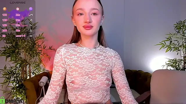 Snapshot of miiss__lulu chatting on May 21, 2026, 1:03 am miiss lulu online show from May 21, 2026, 1:03 am