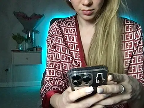 Engel 13 online show from March 17, 2025, 9:35 pm