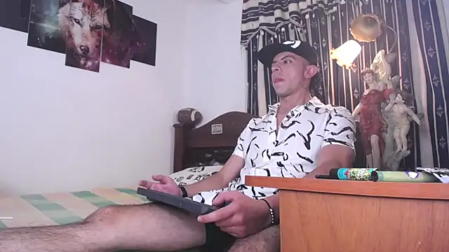 Bull Xvi online show from October 8, 2025, 8:05 am