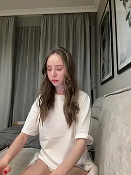 RosieMills online show from March 1, 2026, 5:13 pm