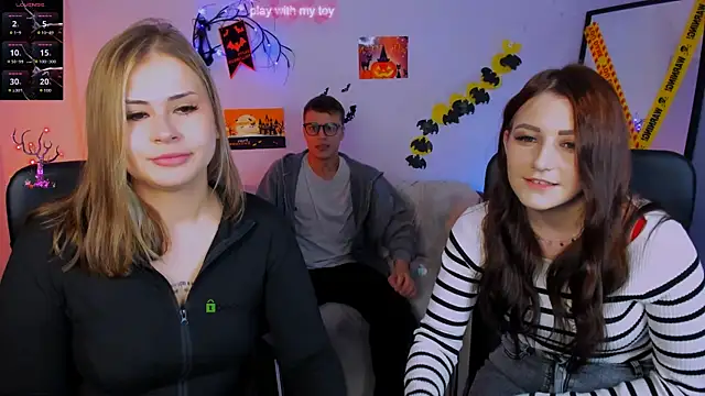 catherine kitty online show from October 26, 2025, 8:20 pm