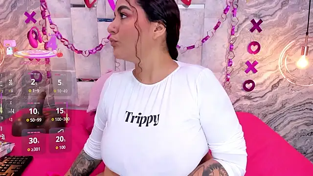 MelissaBloomm online show from February 23, 2026, 1:44 pm