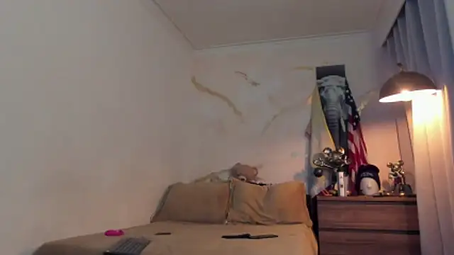 Snapshot of bakersboyssexys chatting on February 14, 2026, 2:01 am bakersboyssexys online show from February 14, 2026, 2:01 am