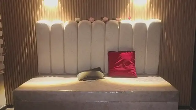 Snapshot of Cute_Angell_ chatting on February 24, 2026, 3:51 am Cute Angell online show from February 24, 2026, 3:51 am