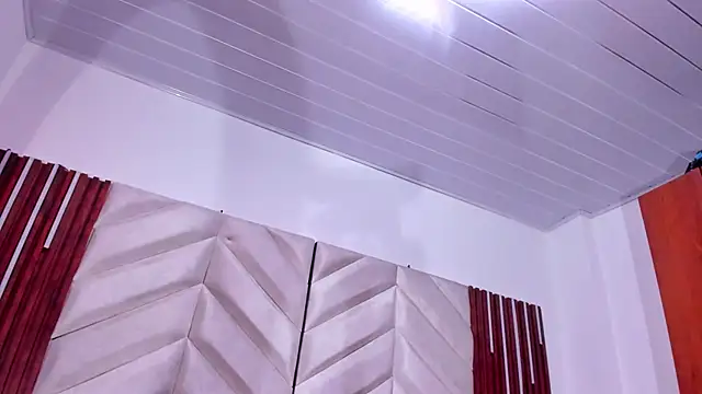 Snapshot of aprilvagner03 chatting on September 27, 2025, 9:43 pm aprilvagner03 online show from September 27, 2025, 9:43 pm